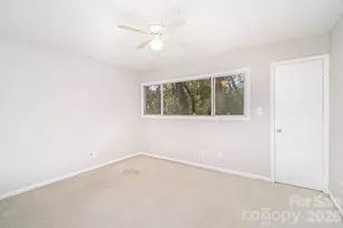 8005 Horse Chestnut Ln, Charlotte, NC 28277 - Photo 16