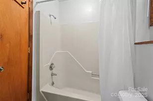 212 Saddle Ln, Deep Gap, NC 28618 - Photo 14