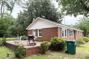 101 Windsor Dr, Cheraw, SC 29520 - Photo 4