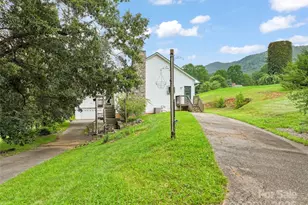 126 Sweetwater Dr, Canton, NC 28716 - Photo 28