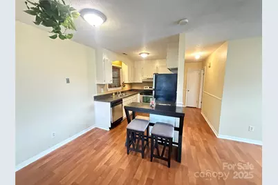 300 N Watterson Street, Kings Mountain, NC 28086 - Photo 4