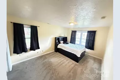 300 N Watterson Street, Kings Mountain, NC 28086 - Photo 10