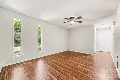 7900 Horse Chestnut Lane, Charlotte, NC 28277 - Photo 8
