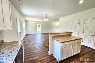 2300 Grayson Pkwy, Monroe, NC 28110 - Photo 4