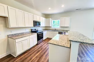 2300 Grayson Pkwy, Monroe, NC 28110 - Photo 4