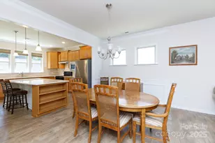 238 Cherrytree Dr, Fort Mill, SC 29715 - Photo 4