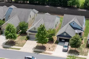 238 Cherrytree Dr, Fort Mill, SC 29715 - Photo 20