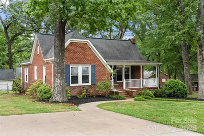 725 W Graham Street, Shelby, NC 28150 - Photo 2