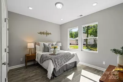 217 E Division Avenue, East Spencer, NC 28144 - Photo 14