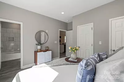 217 E Division Avenue, East Spencer, NC 28144 - Photo 16