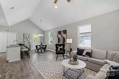 217 E Division Avenue, East Spencer, NC 28144 - Photo 4