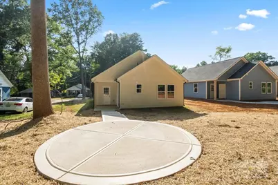 217 E Division Avenue, East Spencer, NC 28144 - Photo 24