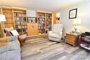 105 Venus Ave, Gastonia, NC 28052 - Photo 2