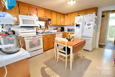 105 Venus Avenue, Gastonia, NC 28052 - Photo 6