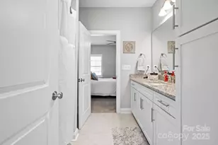 110 W Pine St, Lincolnton, NC 28092 - Photo 32