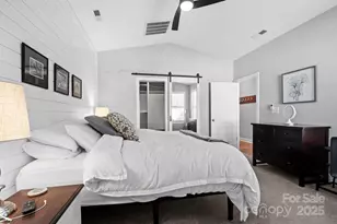 110 W Pine St, Lincolnton, NC 28092 - Photo 18