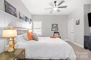 110 W Pine St, Lincolnton, NC 28092 - Photo 10