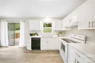 16 Sun Valley Ct, Alexander, NC 28701 - Photo 2