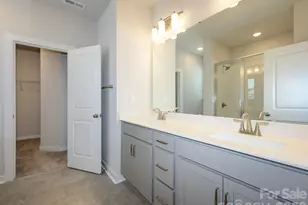 1104 Bismuth Ln, Charlotte, NC 28211 - Photo 26