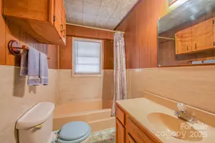 318 Monticello Rd, Weaverville, NC 28787 - Photo 4