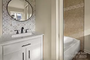 227 Ashmore Ave, Hendersonville, NC 28791 - Photo 12