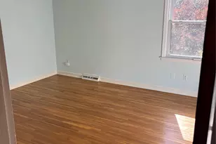 5806 Whitingham Dr, Charlotte, NC 28215 - Photo 10