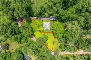 90 W Skyland Cir, Asheville, NC 28804 - Photo 1