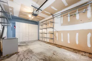 5884 Prescott Ct, Charlotte, NC 28269 - Photo 14