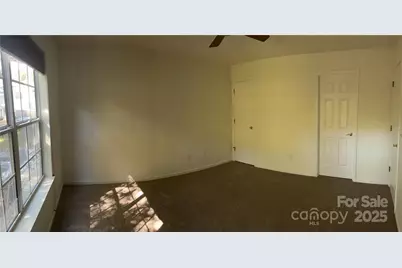 5884 Prescott Court, Charlotte, NC 28269 - Photo 8