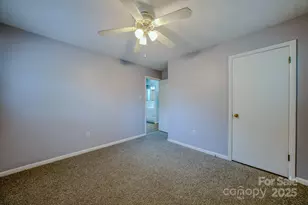 109 Chapman Dr, Asheville, NC 28805 - Photo 24