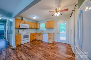 109 Chapman Dr, Asheville, NC 28805 - Photo 4