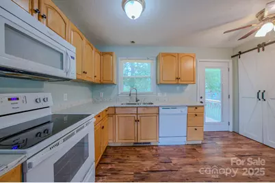 109 Chapman Drive, Asheville, NC 28805 - Photo 6
