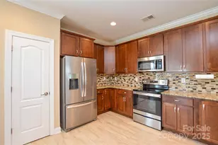 11607 Meetinghouse Dr, Cornelius, NC 28031 - Photo 8