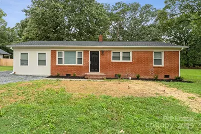 905 Clark Street, Wingate, NC 28174 - Photo 1