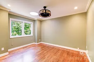 305 E High Point Ln, Hendersonville, NC 28791 - Photo 24