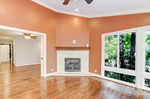 305 E High Point Ln, Hendersonville, NC 28791 - Photo 12