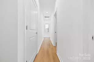 3924 Hager Dr, Charlotte, NC 28208 - Photo 12