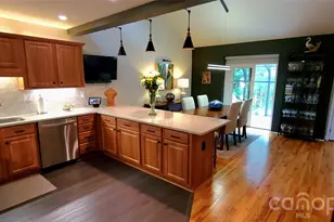 308 Woodfield Dr, Asheville, NC 28803 - Photo 8