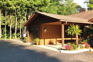 308 Woodfield Dr, Asheville, NC 28803 - Photo 2