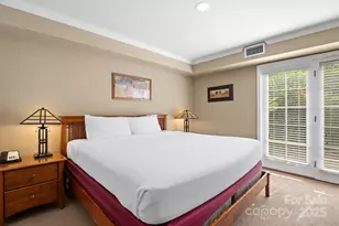 203 Bowling Park Rd, Asheville, NC 28803 - Photo 10