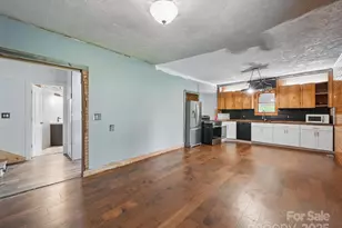 828 N Main St, Mount Pleasant, NC 28124 - Photo 8