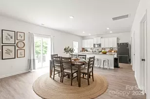 2340 Lanza Dr, Charlotte, NC 28215 - Photo 4