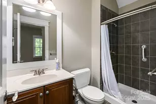 1 E Owl Creek Ln, Fairview, NC 28730 - Photo 18