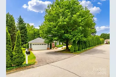 74 Eastmoor Drive, Asheville, NC 28805 - Photo 2