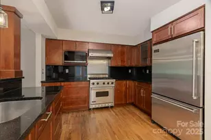 74 Eastmoor Dr, Asheville, NC 28805 - Photo 6