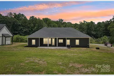 86 Point Hope Lane, Hendersonville, NC 28792 - Photo 32