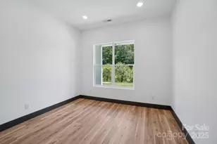 86 Point Hope Ln, Hendersonville, NC 28792 - Photo 18