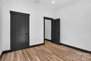 86 Point Hope Ln, Hendersonville, NC 28792 - Photo 26