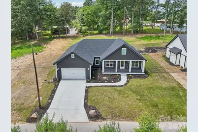 86 Point Hope Lane, Hendersonville, NC 28792 - Photo 4