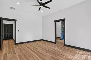 86 Point Hope Ln, Hendersonville, NC 28792 - Photo 32